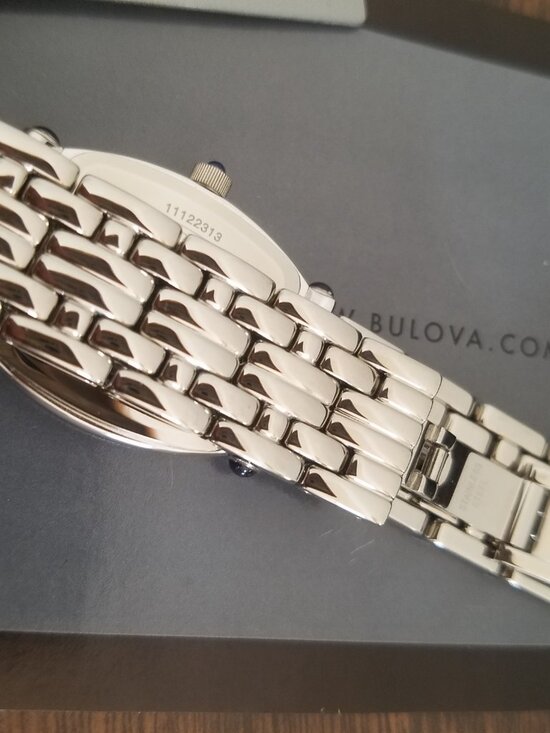 Classic Bulova 96R39 Watch main image 4